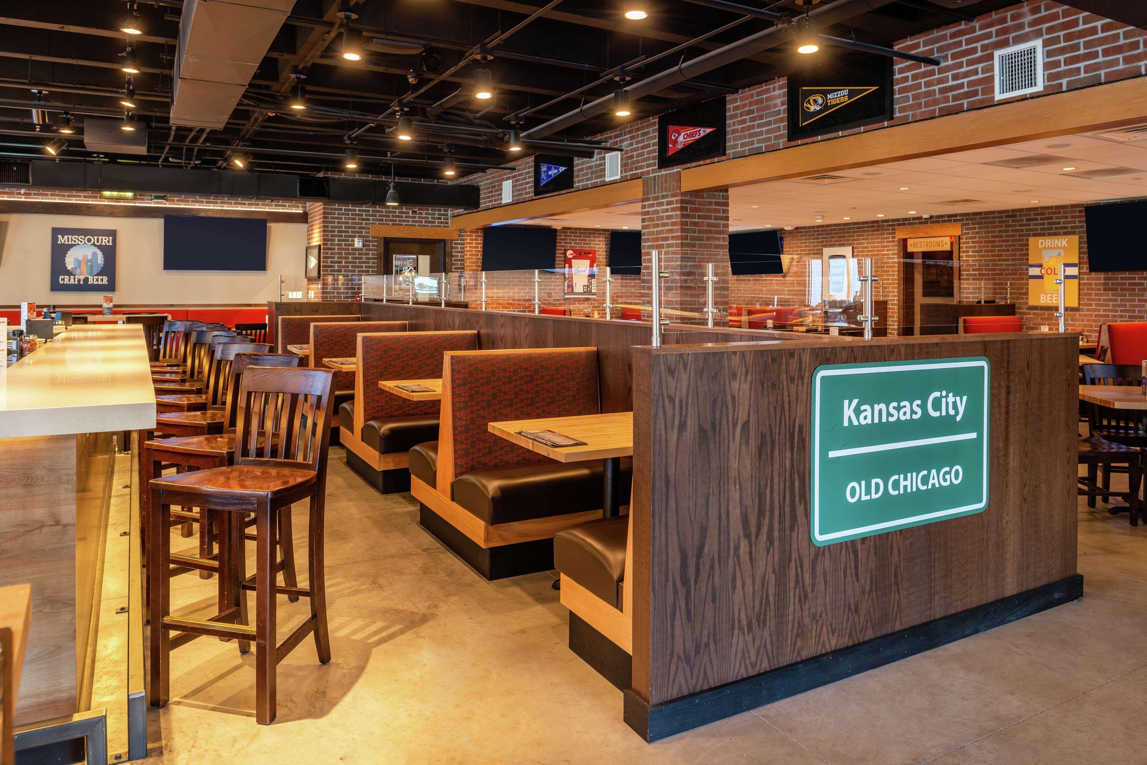 Hilton Garden Inn Kansas City Airport Mo מראה חיצוני תמונה