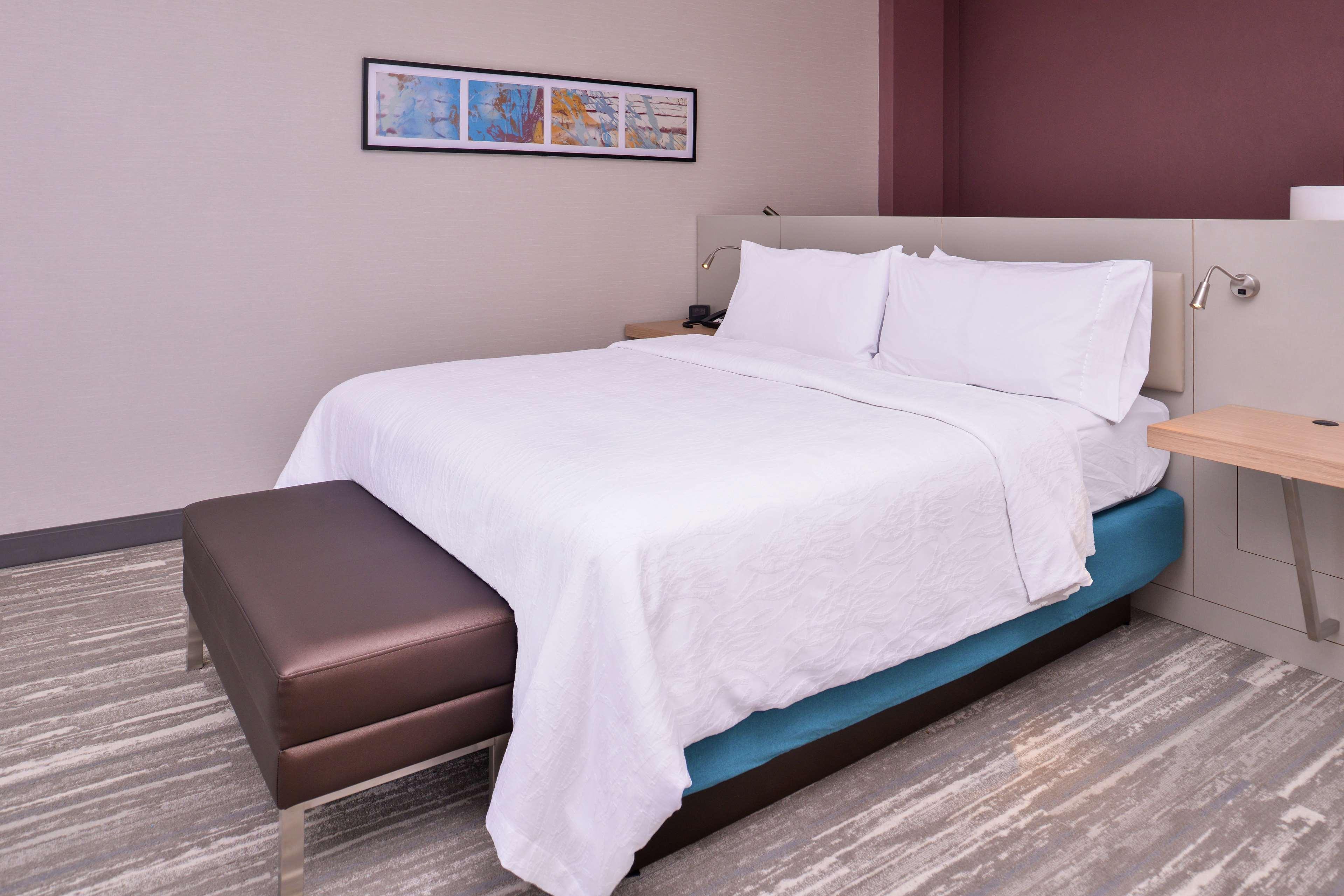 Hilton Garden Inn Kansas City Airport Mo מראה חיצוני תמונה