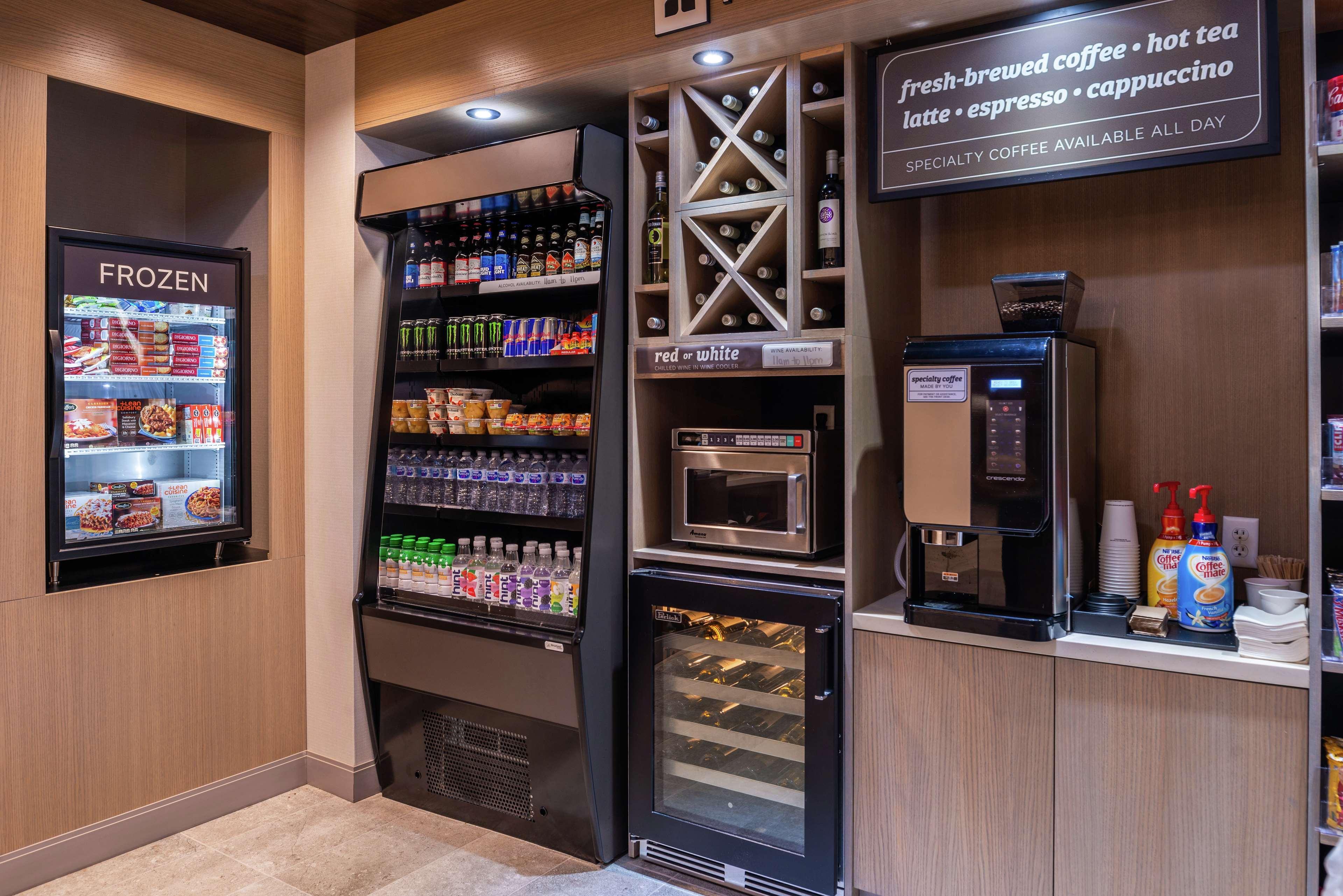 Hilton Garden Inn Kansas City Airport Mo מראה חיצוני תמונה